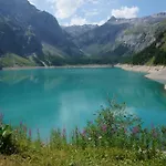 Valais - By La Sittelle 3* Grimisuat