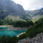 Valais - By La Sittelle فندق مبيت وإفطار Grimisuat