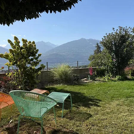 Valais - By La Sittelle Bed and breakfast 3*
