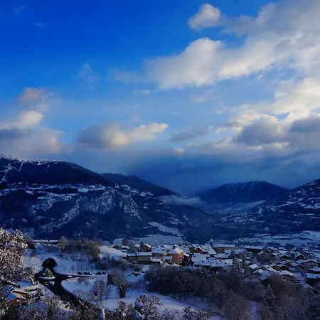 Bed and breakfast Valais - By La Sittelle 3*