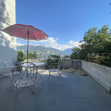 Valais - By La Sittelle Bed and breakfast Grimisuat