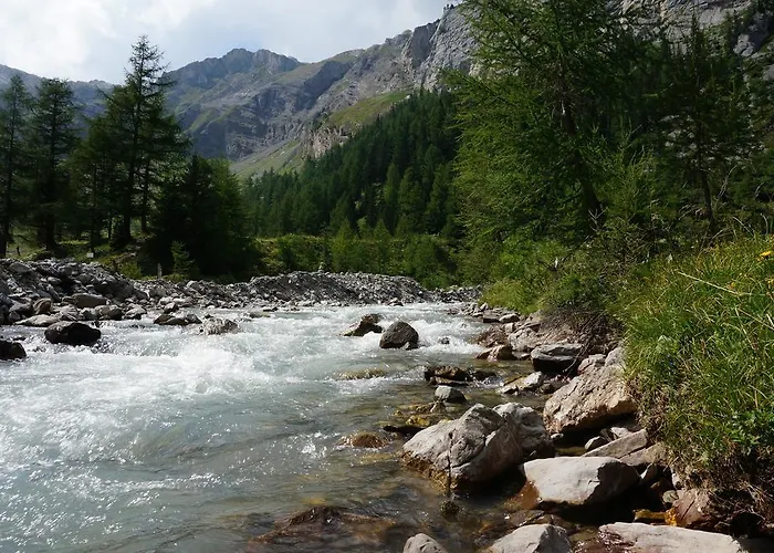 Couette-café Valais - By La Sittelle