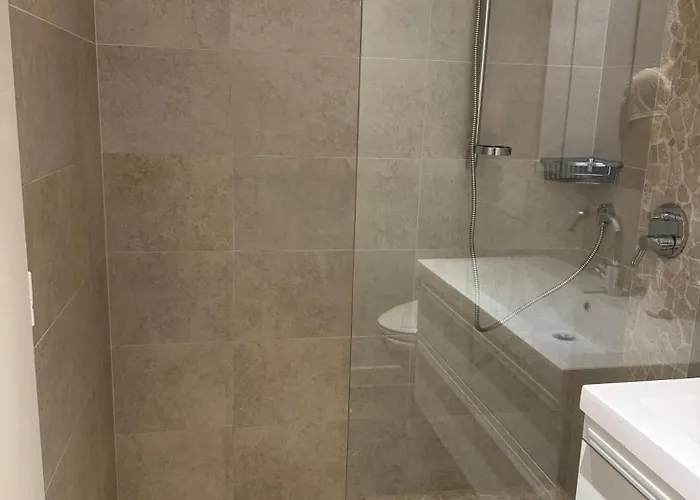 Couette-café Valais - By La Sittelle Grimisuat